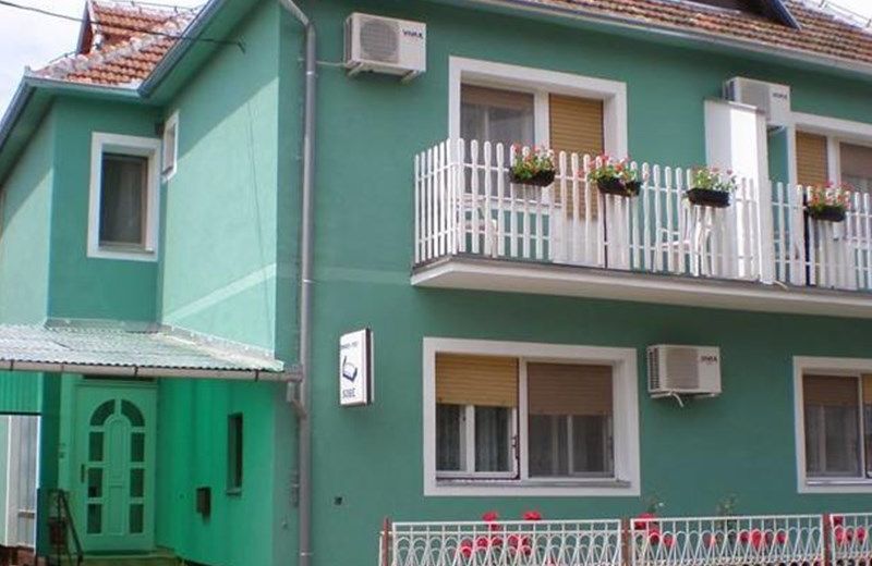 Guest House Family