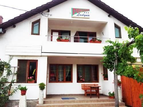 Pension Ladyna