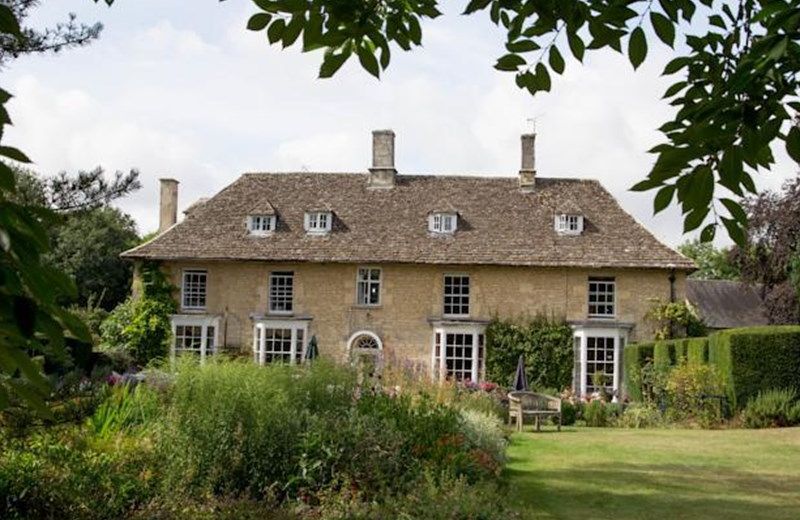 Kempsford Manor