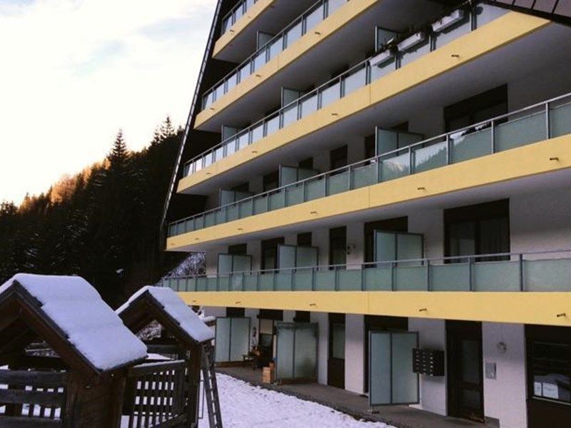 Outdoor Pictures 1