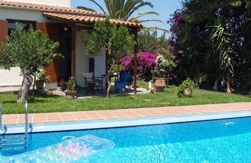Yiannis Cottage