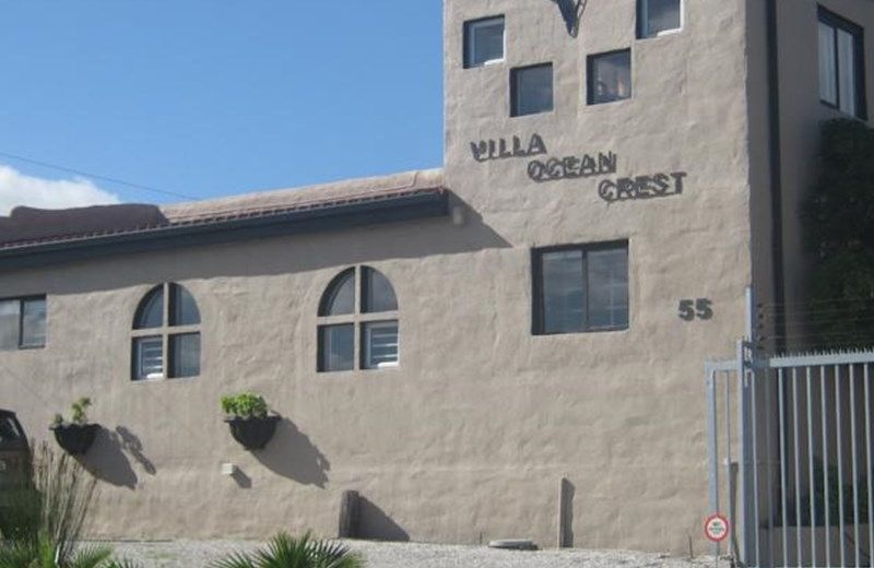 Villa Ocean Crest Guesthouse and B&B