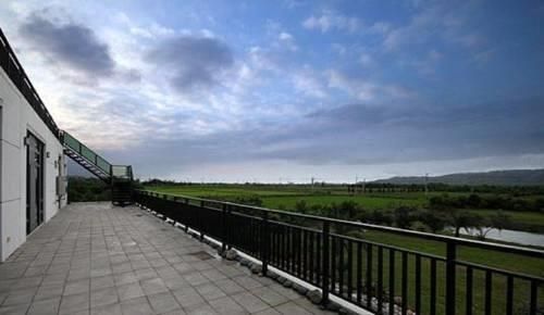 Outdoor Pictures 12
