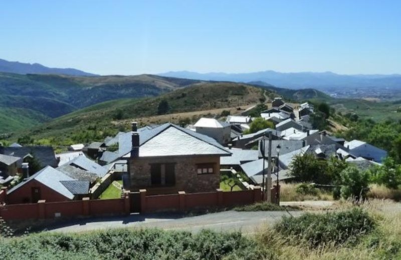 Pension Riego de Ambros