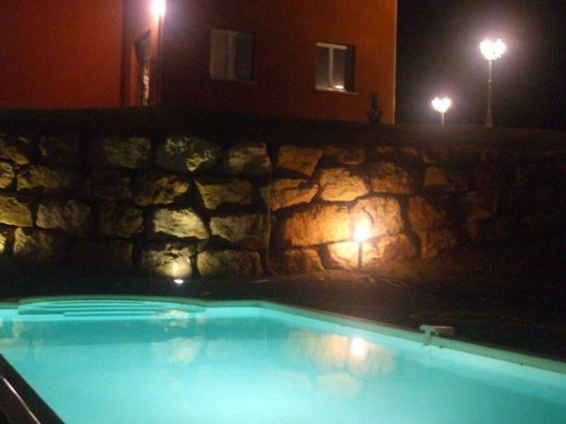 Outdoor Pictures 13