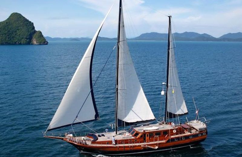 SAILING YACHT CC2415