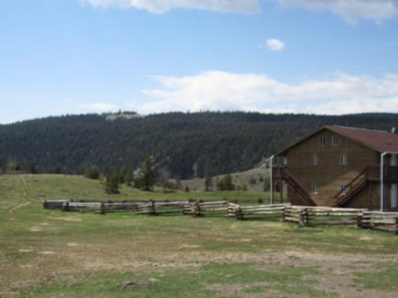 Outdoor Pictures 1
