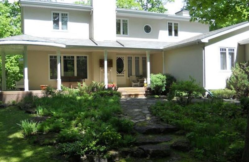 Maple Ridge Bed and Breakfast