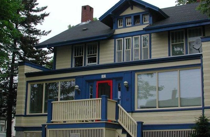 TUPPER HALL