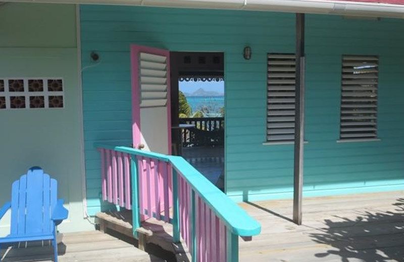 Bayaleau Point Cottages