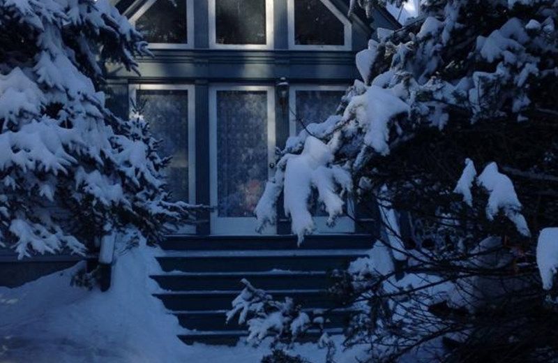 Riverhouse Inn Bed & Breakfast