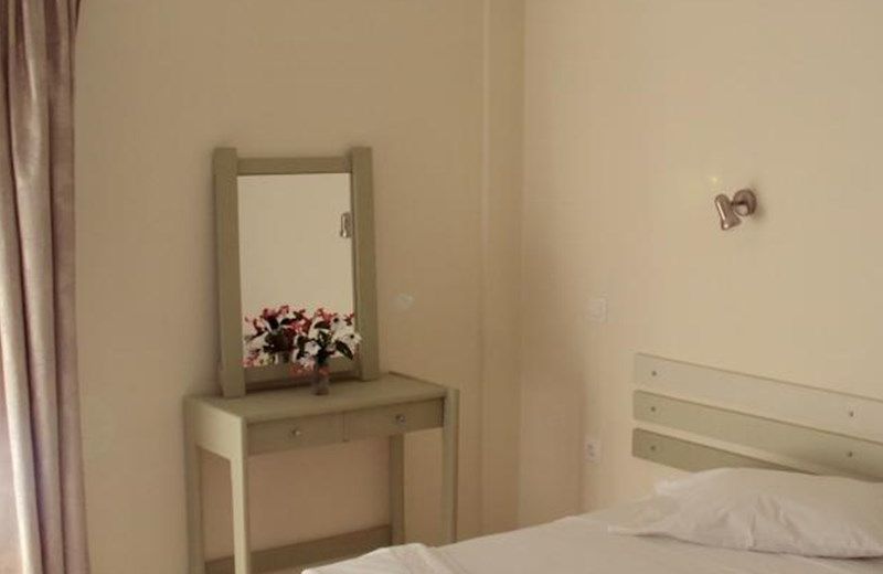 Yasemi Rooms