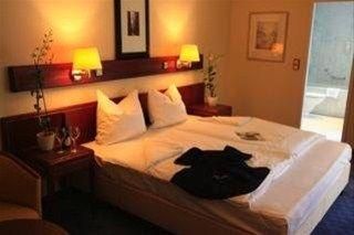 GOLDEN TULIP FRANKFURT OFFENB
