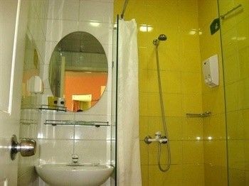 Home Inn Aoyuncun