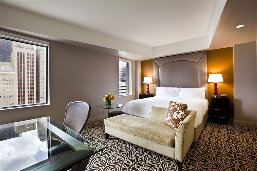 The Sam Houston Hotel, Curio Collection by Hilton