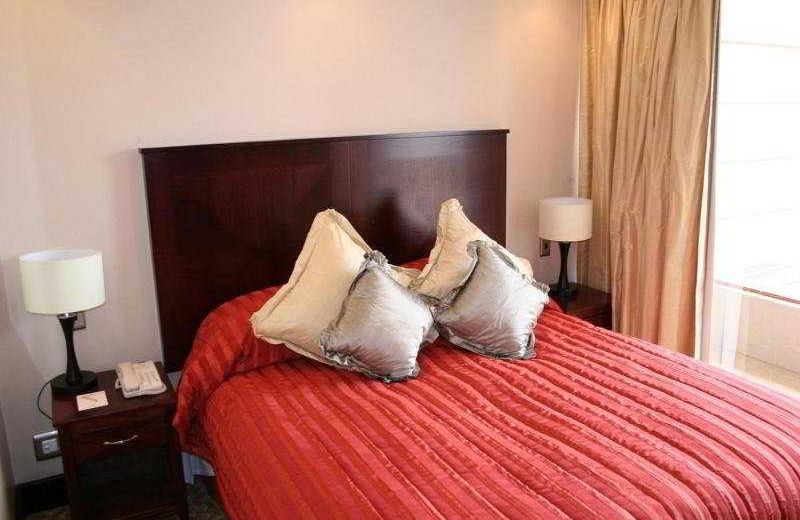 Raphael Suites