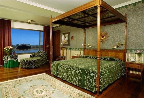 Resort Yacht Y Golf Club Paraguayo