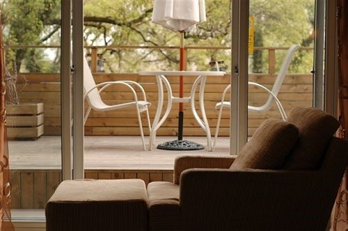 Outdoor Pictures 13