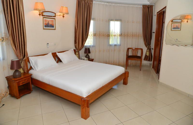 Hotel Ghis Palace