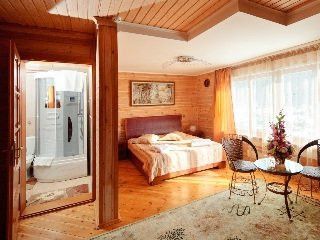 Krestovaya Pad