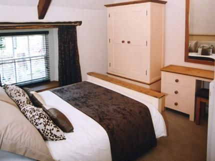 Drake Manor Inn