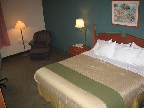Holiday Inn Express & Suites Ashland, an IHG Hotel