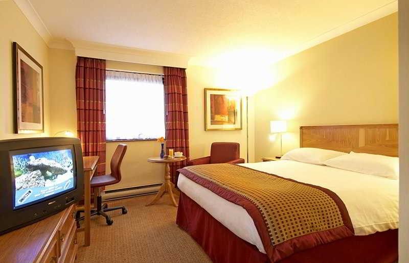 Delta Hotels by Marriott Warwick