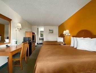 Howard Johnson by Wyndham Ocala FL