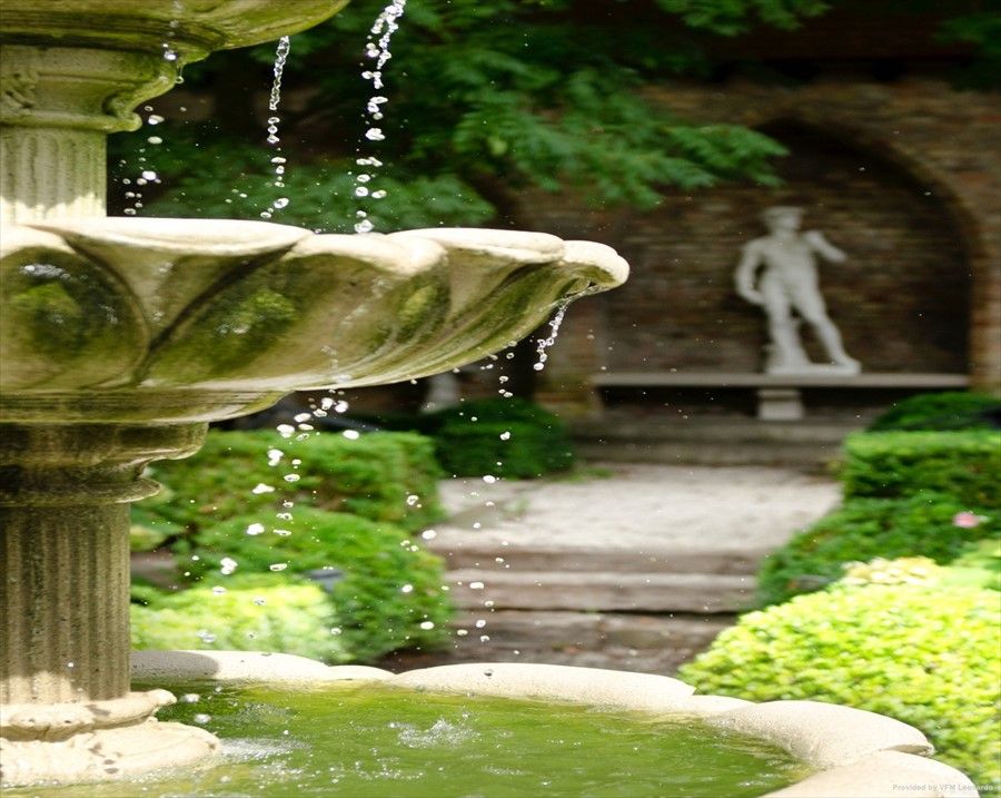 Outdoor Pictures 23