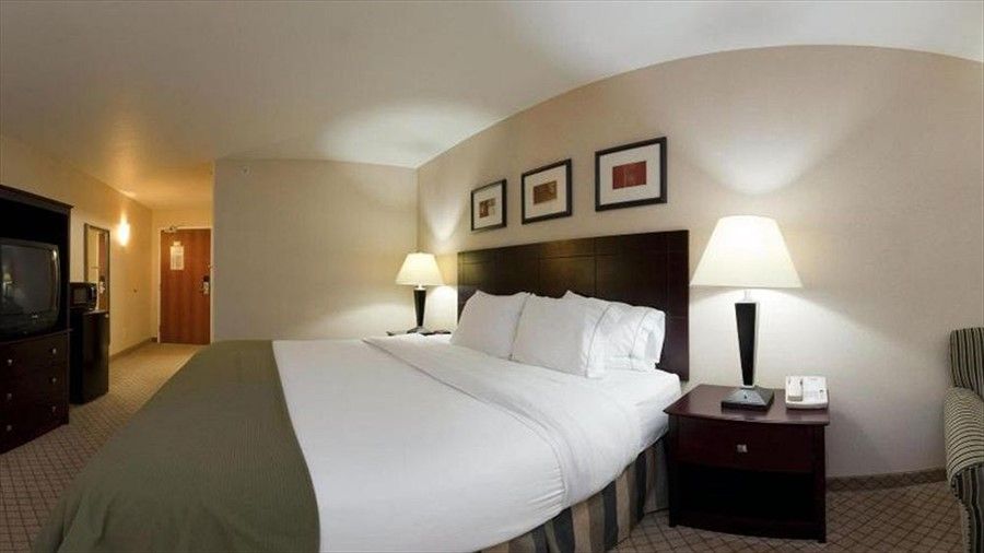Holiday Inn Express Hotel & Suites Ankeny - Des Moines, an IHG Hotel