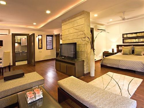 SEASONS HOTEL AT TARUDHAN VALLEY