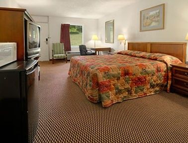 Super 8 by Wyndham Kingsport