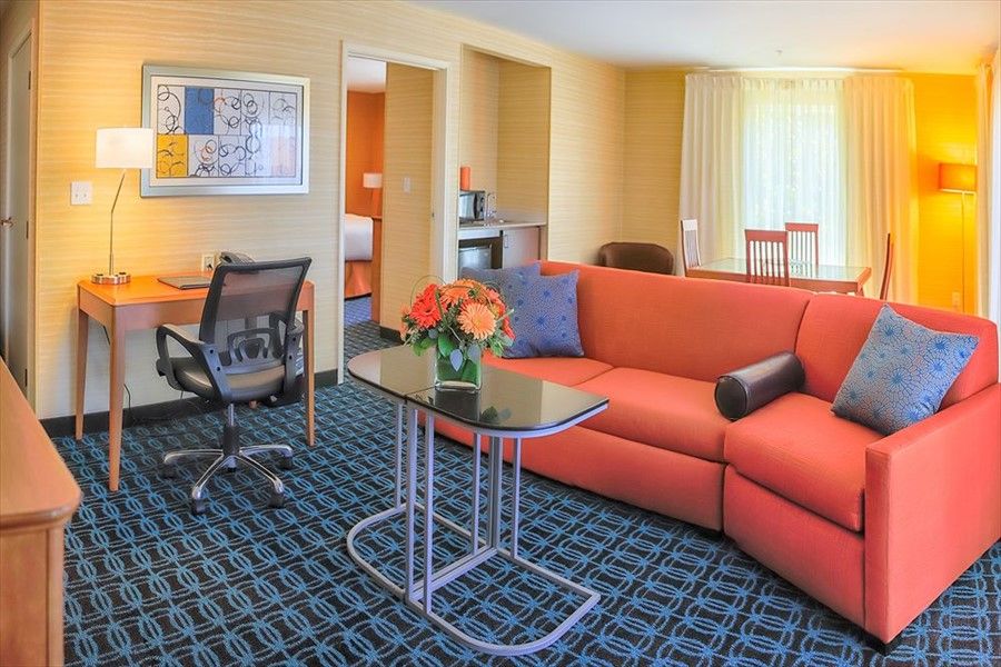 Fairfield Inn and Suites by Marriott San Jose Airport