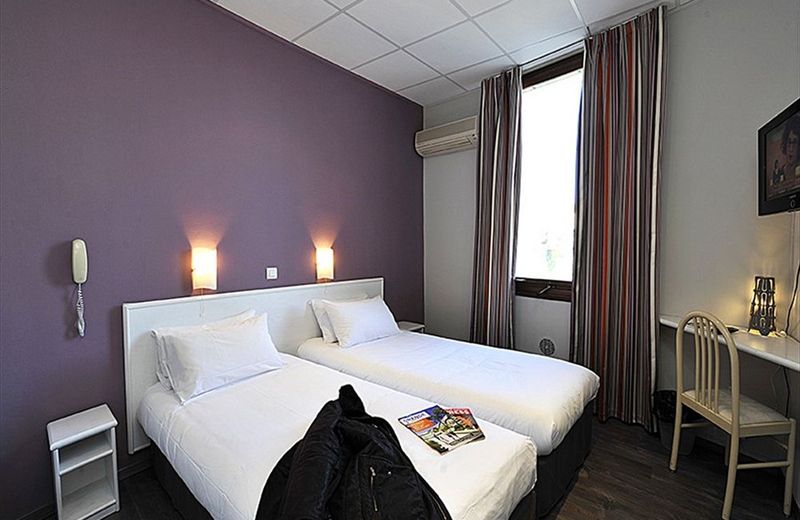 Brit Hotel Le Louvre