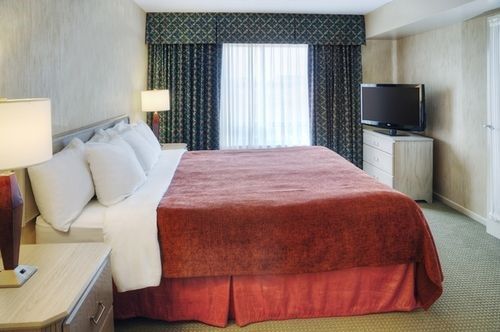 Quality Suites Whitby