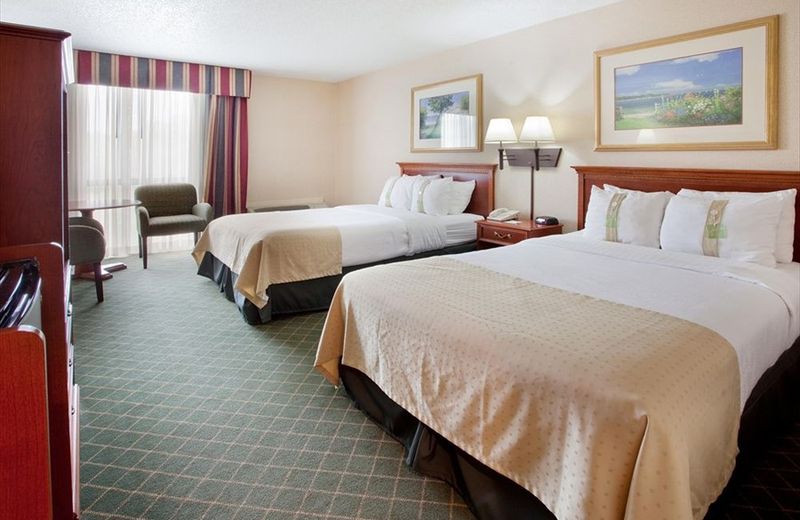 Holiday Inn Express & Suites Cartersville, an IHG