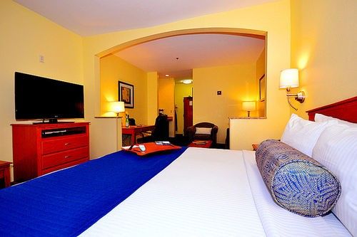 Best Western Plus Lewisville Flower Mound