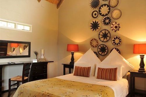 Woodridge Country Hotel