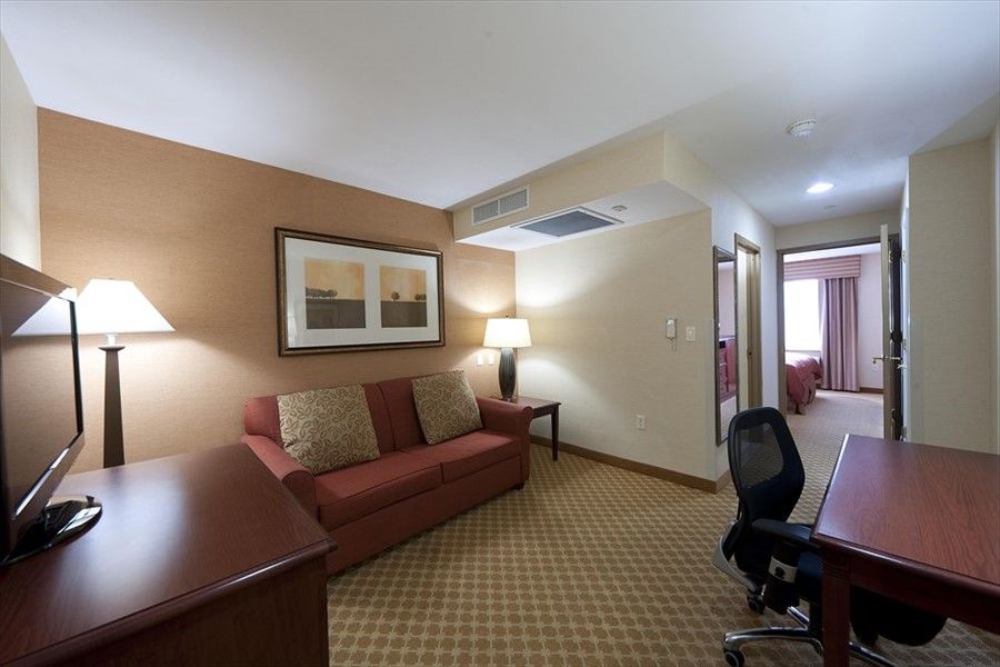 Queens County Inn and Suites