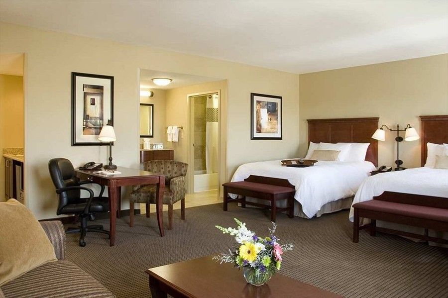 Hampton Inn & Suites Omaha Southwest-La Vista