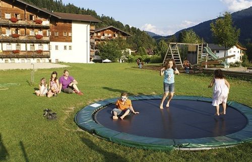 Outdoor Pictures 21