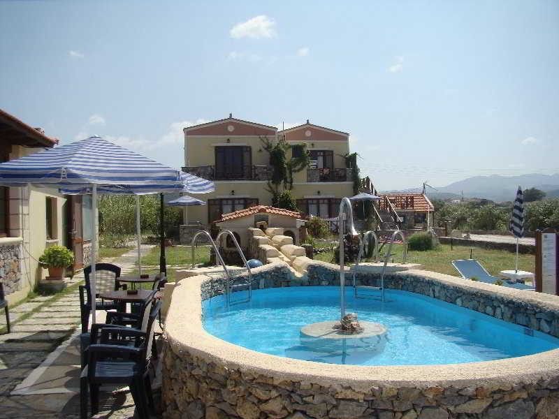 Outdoor Pictures 1