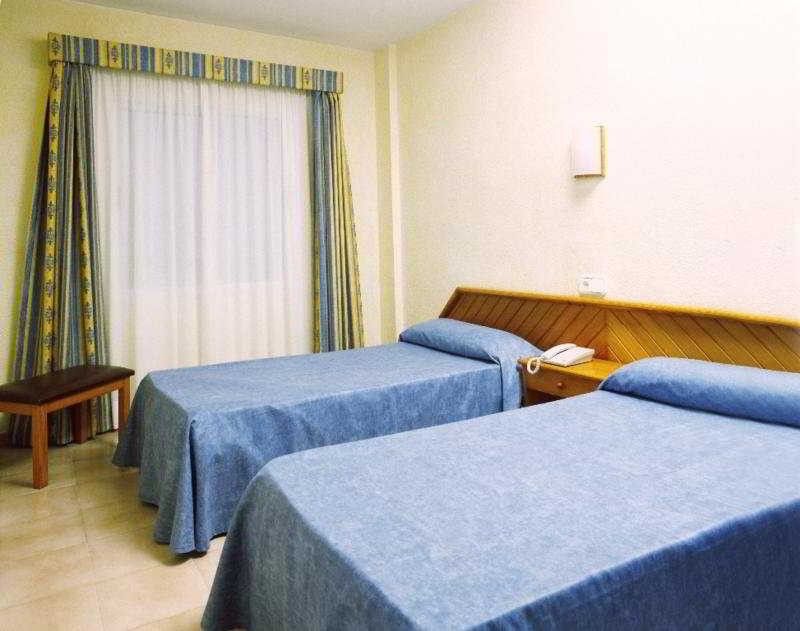 The Beach Star Ibiza - Adults Only
