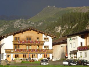Hotel Image 2