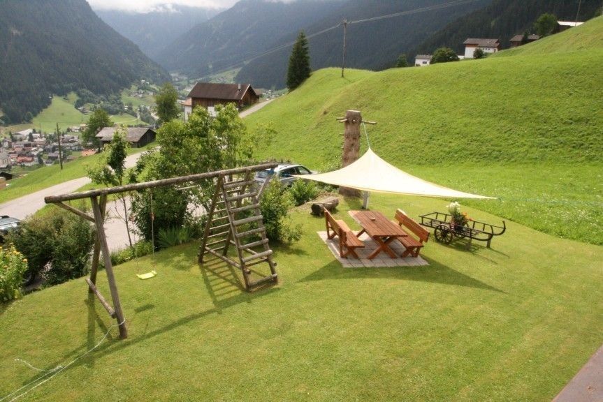 Outdoor Pictures 1