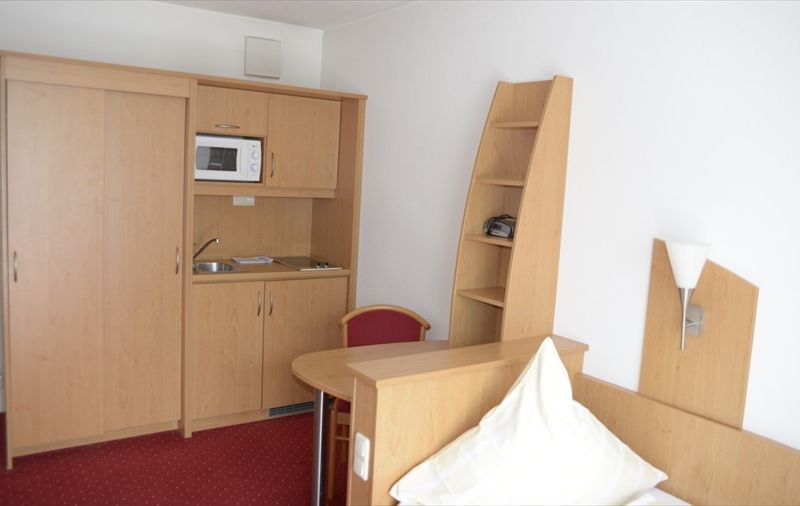 SCHARMERHOF APARTMENTHOTEL