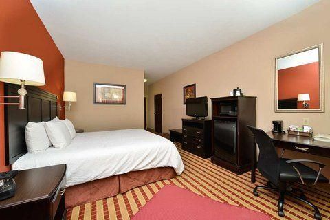 Hampton Inn Clarion