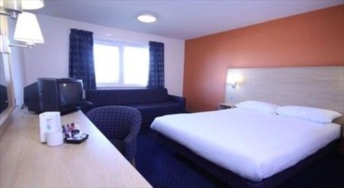 Travelodge Peterborough Eye Green
