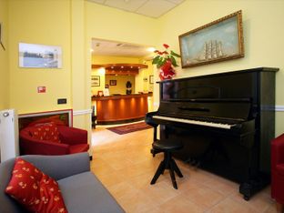 Hotel Image 6