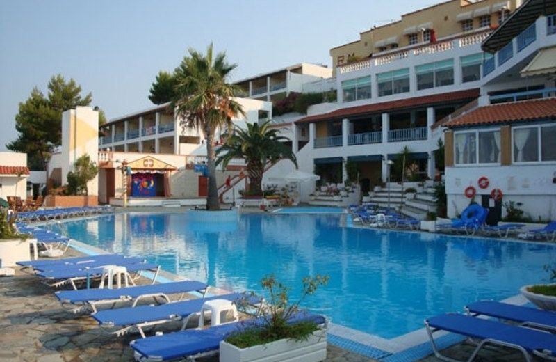 REGINA MARE CLUB